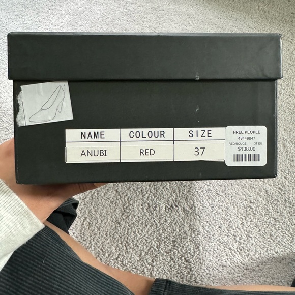 Silent D Minnie Heel Pumps - Picture 7 of 7